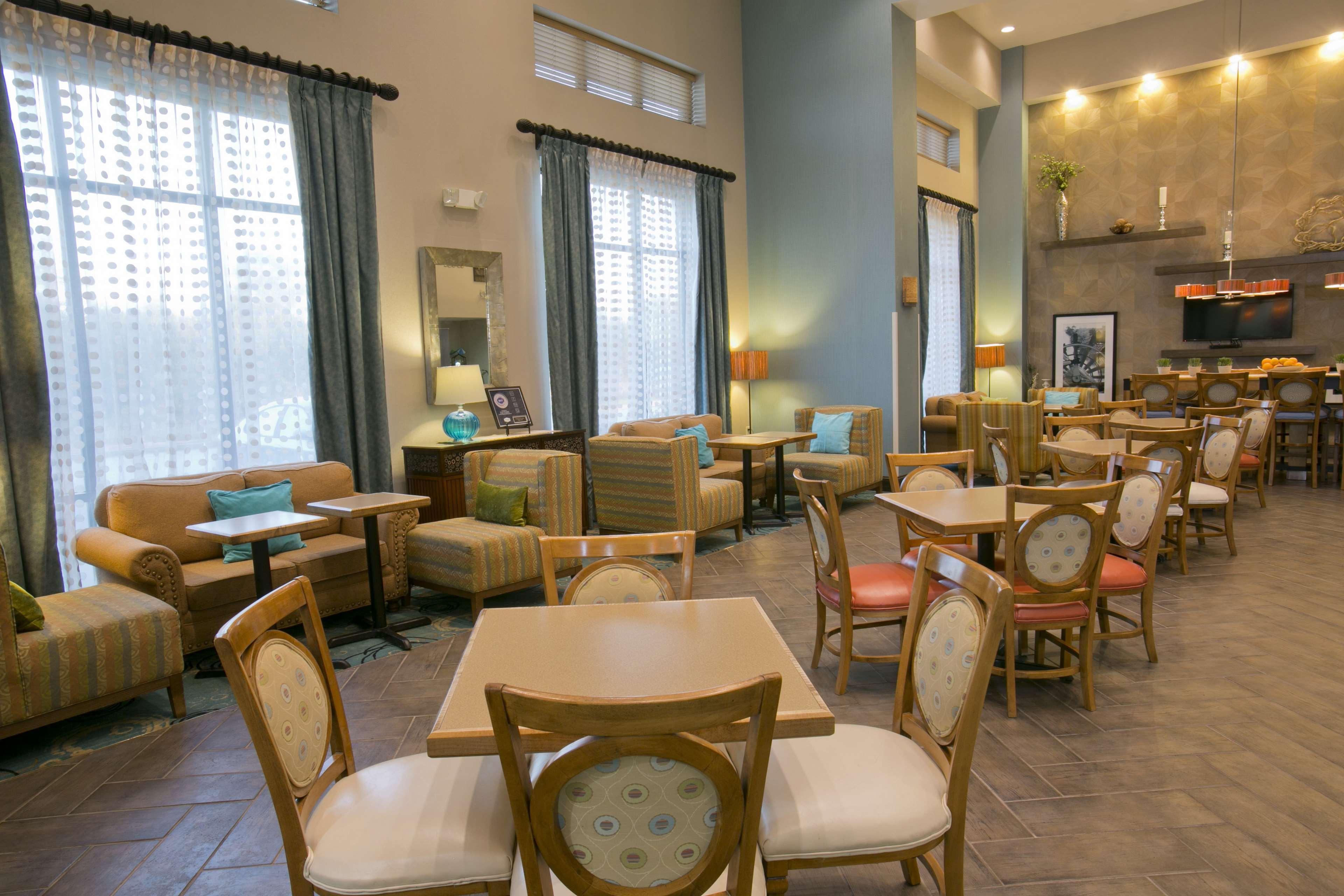 Hampton Inn & Suites Wiggins Buitenkant foto